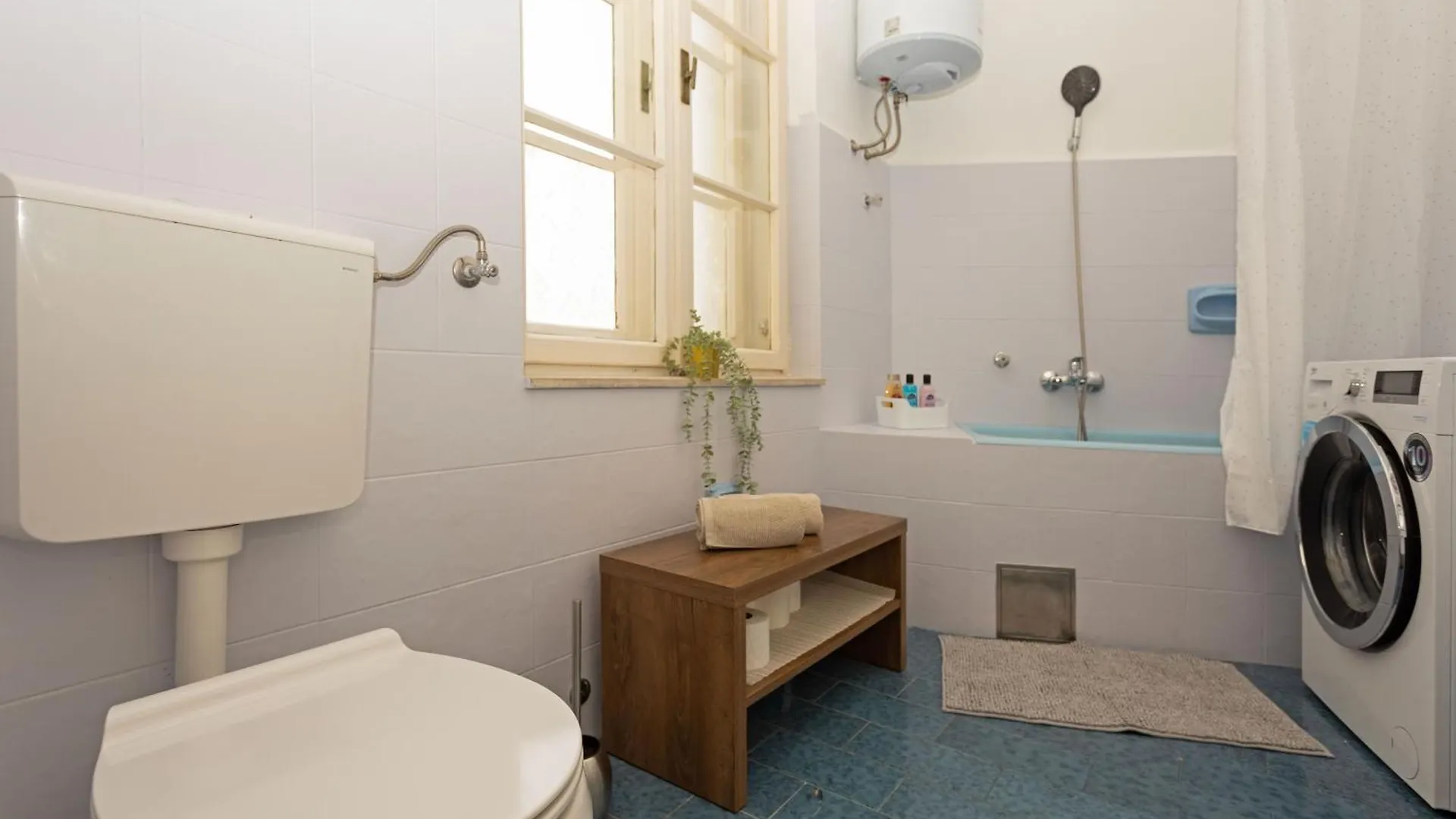 Antique Apartment