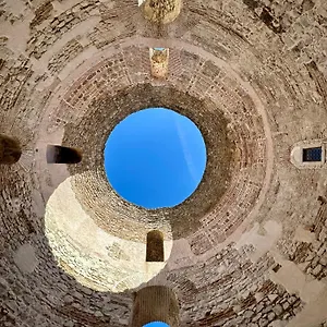 Diocletian Wine Ii Apartment
